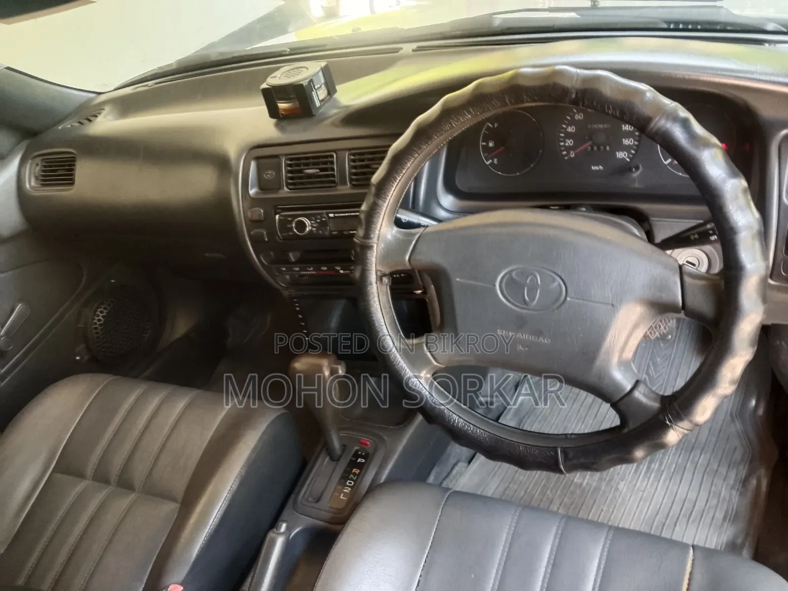 Toyota Corolla 2002 White