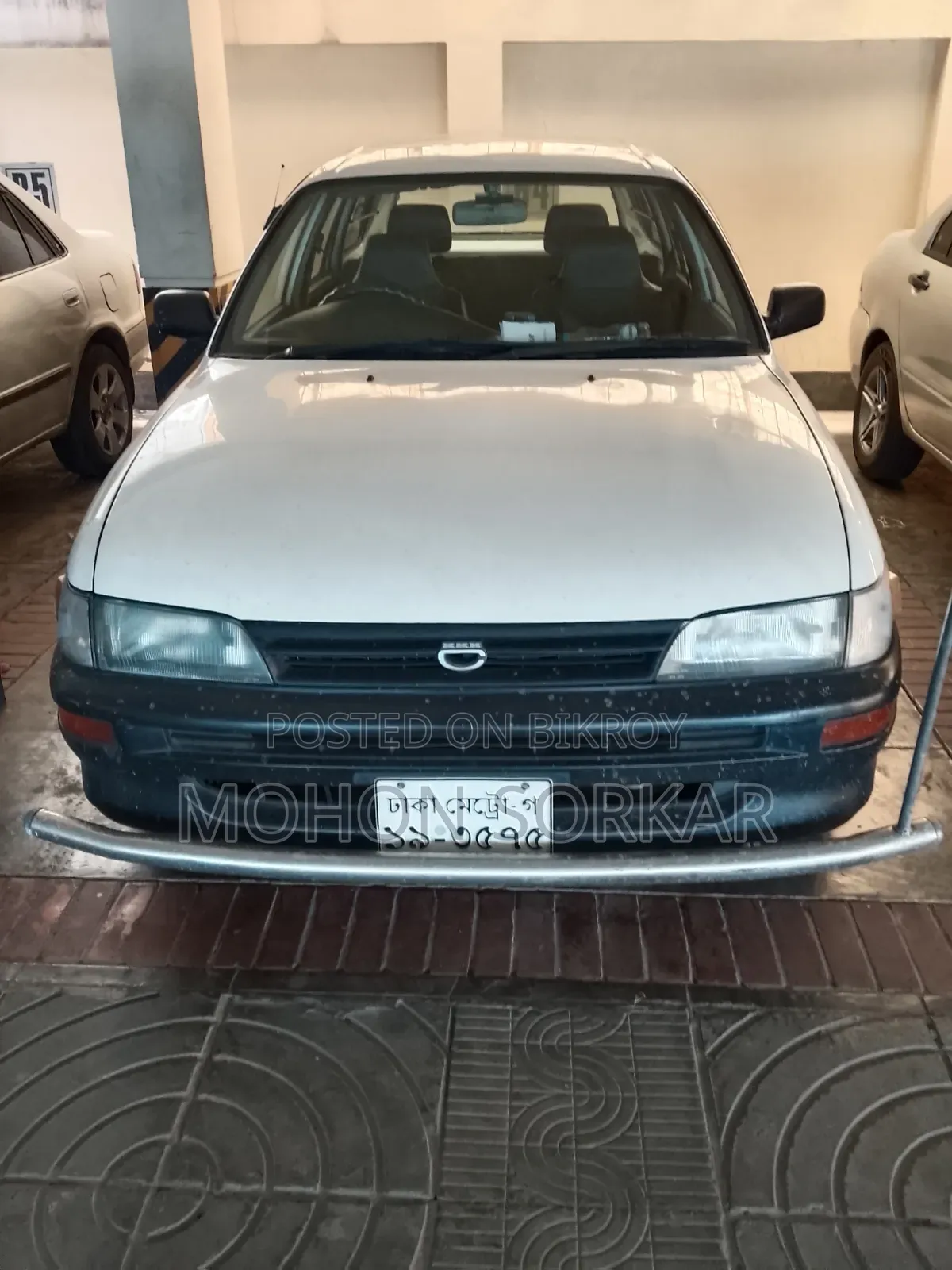 Toyota Corolla 2002 White