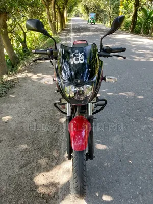 Bajaj Pulsar 150 2016 Red