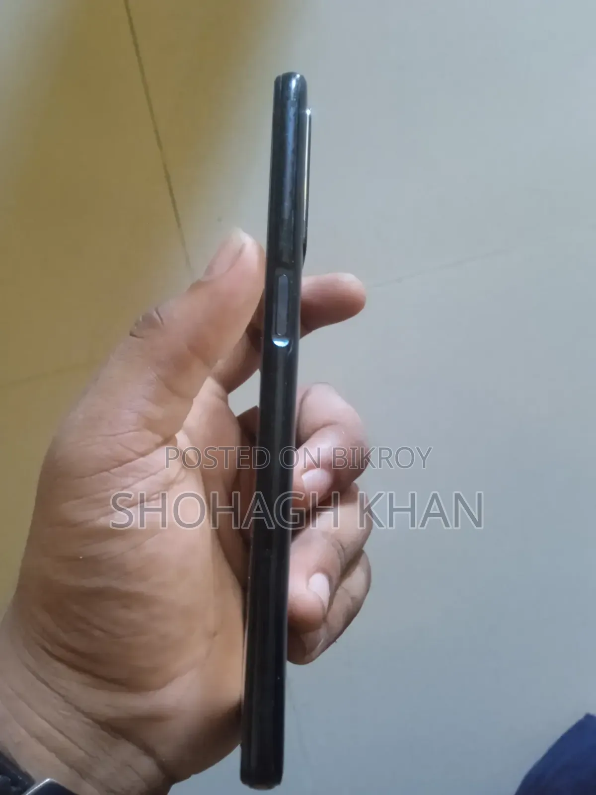 অপো এ১৬ ৩২ জিবি কালো