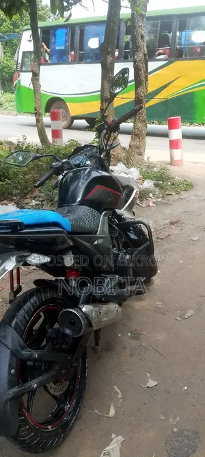 এইচ পাওয়ার ম্যাক্স-জেড ১৫০ ২০২১ কালো
