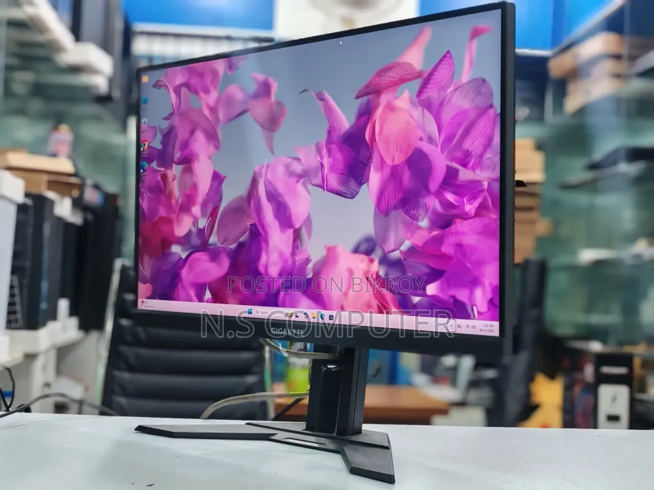 GIGABYTE G24F 23.8" 170Hz Full HD IPS Gaming Monitor