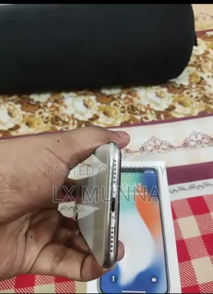 অ্যাপল আইফোন এক্সএস ম্যাক্স ২৫৬ জিবি গোল্ড