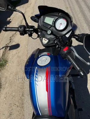 TVS Apache RTR 160 2V 2018 Blue
