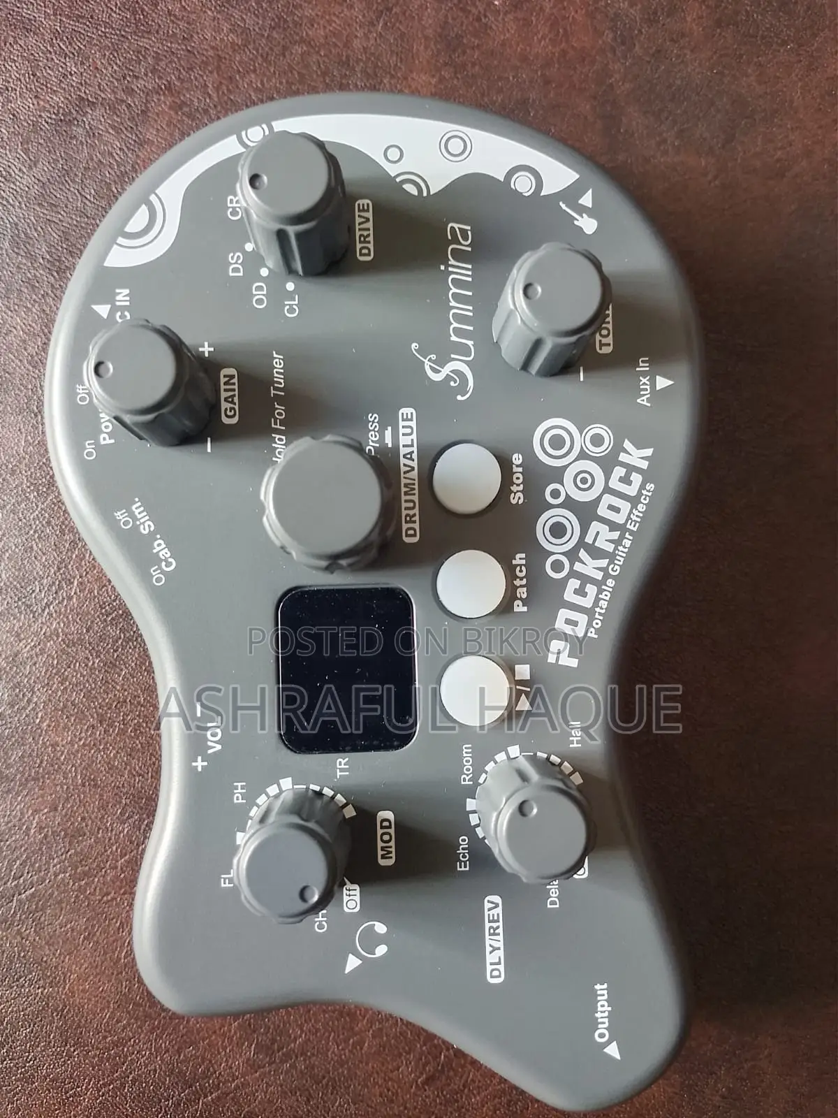 Electric Guitar With Multi Effect Processor