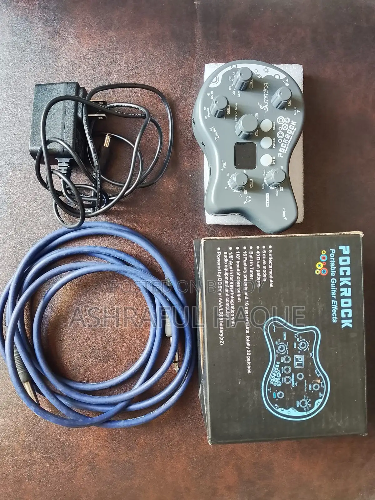Electric Guitar With Multi Effect Processor