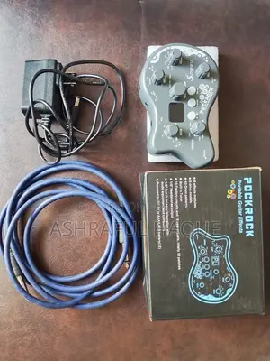 Electric Guitar With Multi Effect Processor