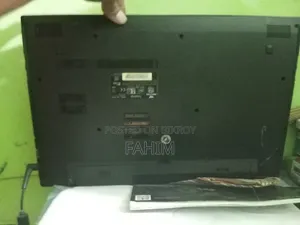 Laptop 4GB Intel Core i3 HDD 1T