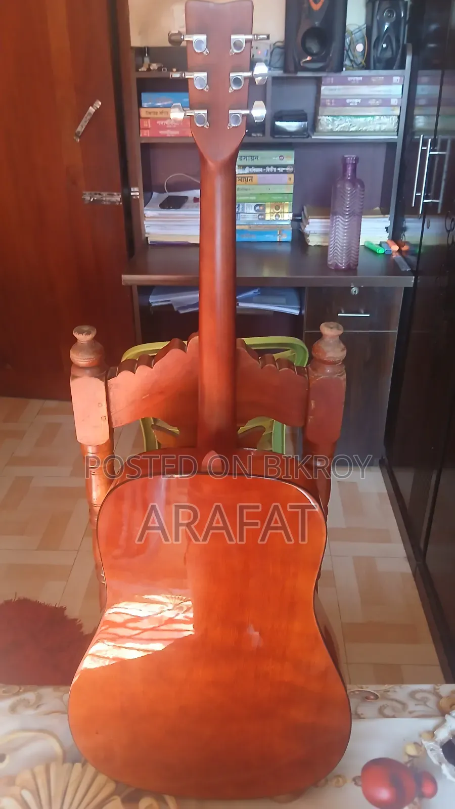 ইয়ামাহা এফ৬০০।
ফ্রেশ কন্ডিশন এবং কোনো ডেন্ট বা স্ক্র্যাচ নেই।
৩ মাস ব্যবহৃত