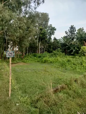 ৪শতাংশ জমি, ঢাকা-রংপুর মহাসড়কের পাশে, মডার্ন মোড় হতে ৩ কি.মি দক্ষিণে