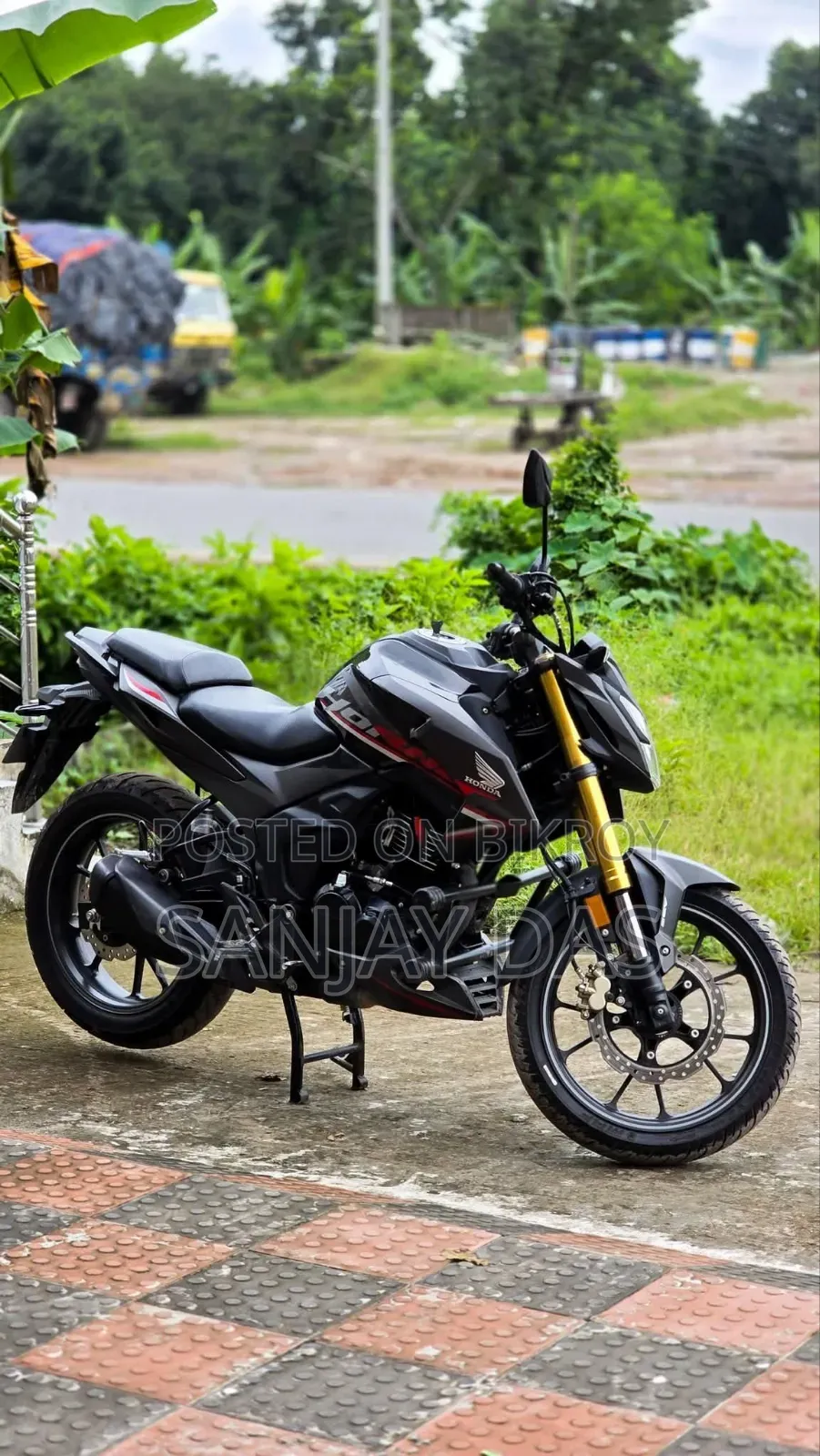 Honda Hornet 2.0 2024 Black