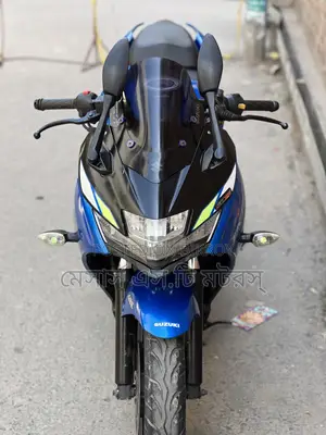 সুজুকি জিক্সার এসএফ ২০২২ নীল