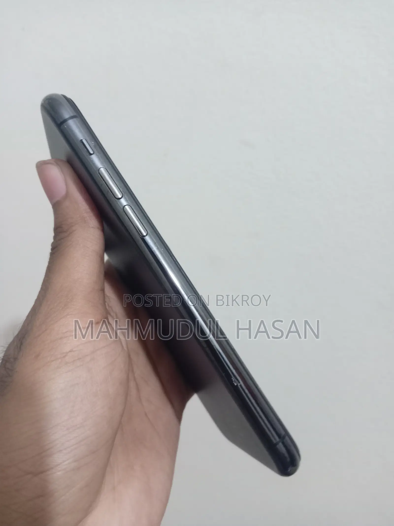 New Apple iPhone 11 Pro 64 GB