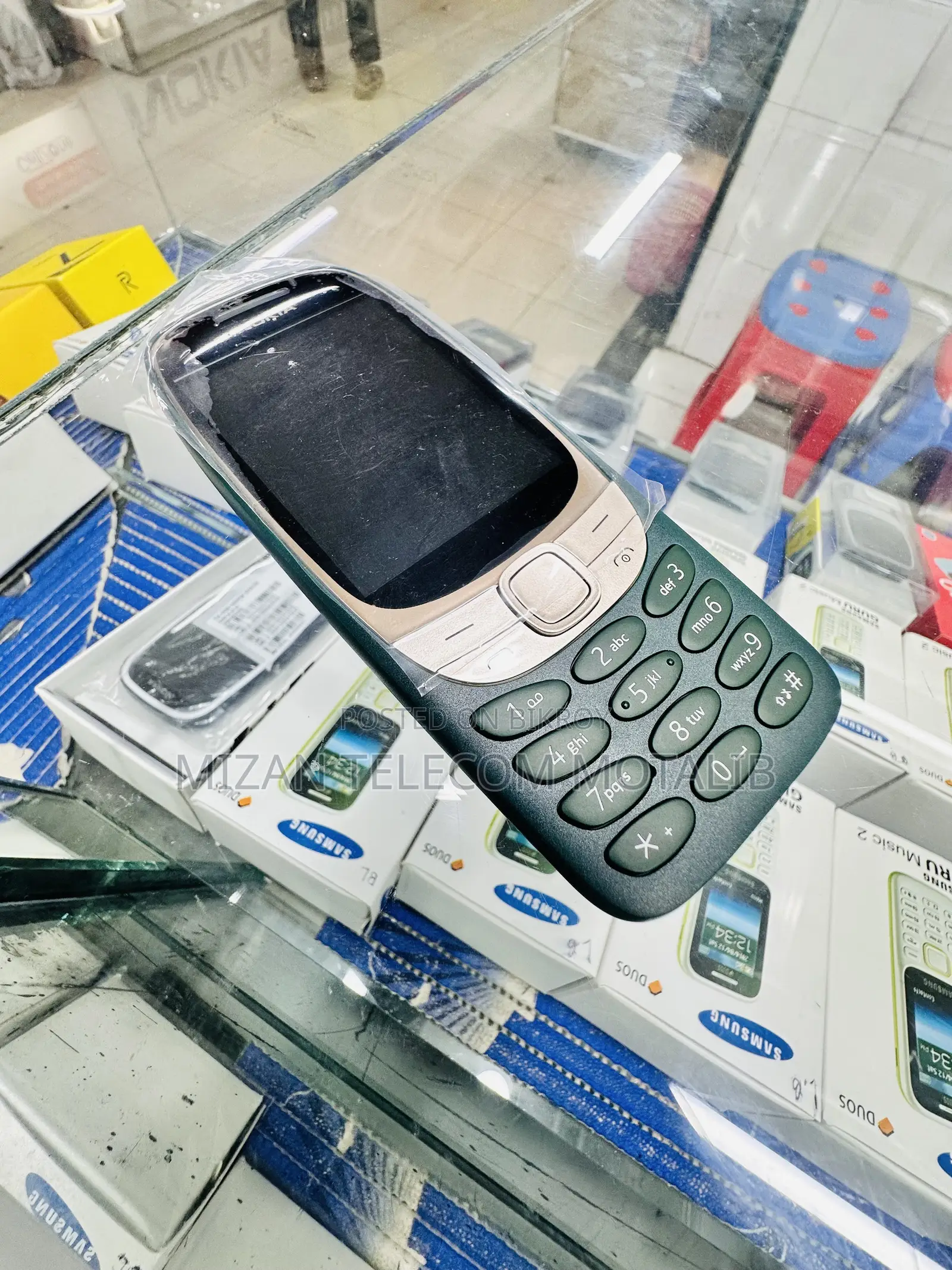 New Nokia 6310 Green