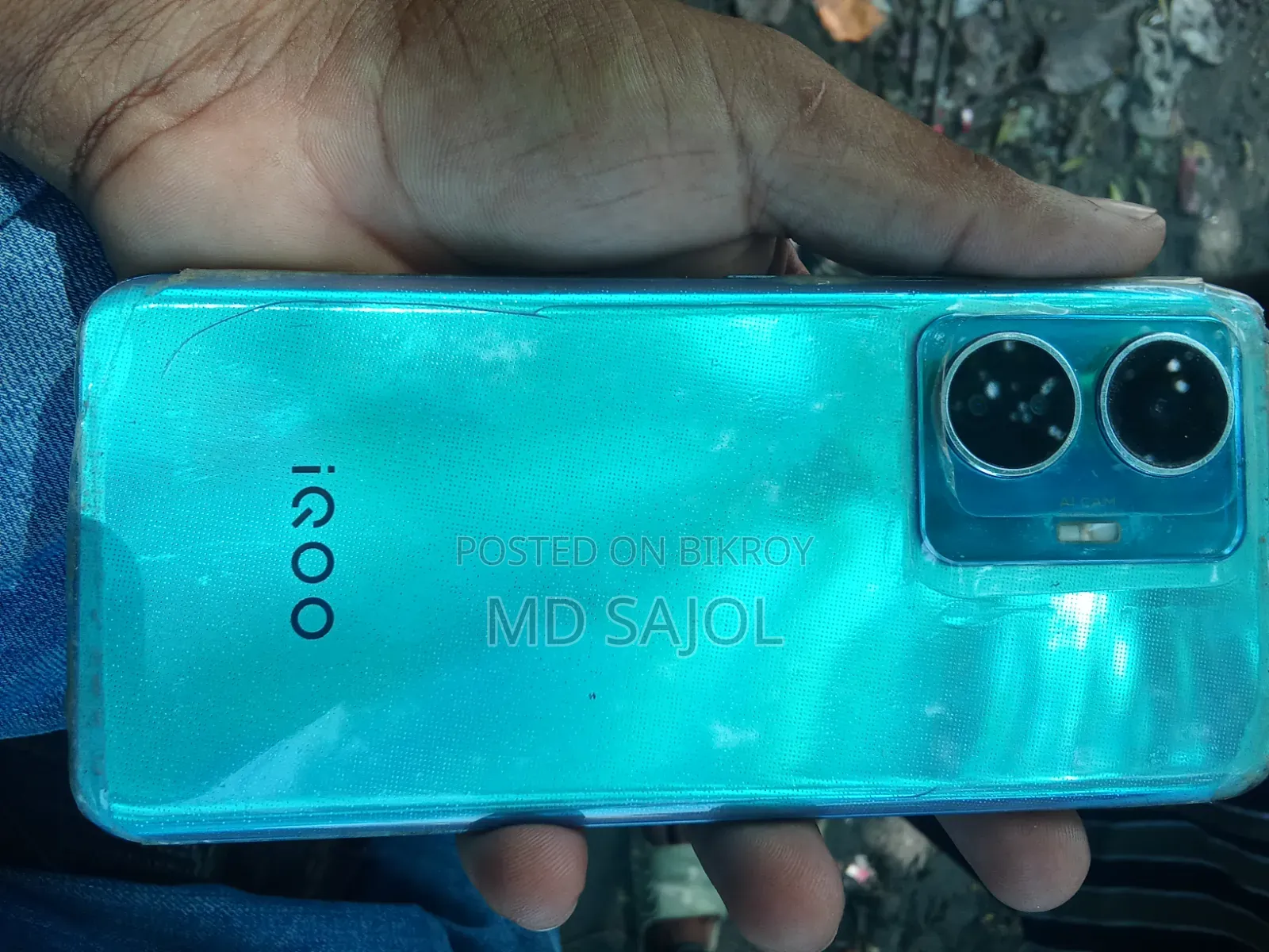 iQOO 128 GB Blue