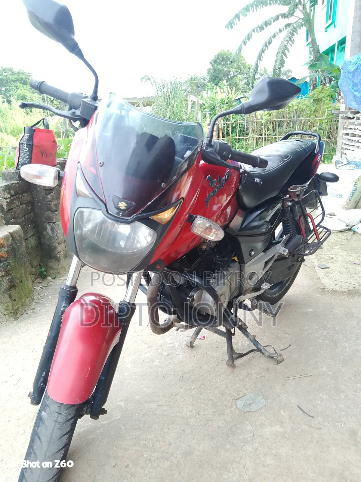 বাজাজ পালসার ১৫০ ২০১২ লাল