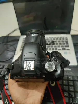 Canon 600D Camera With Lens
