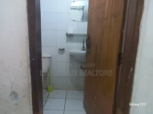 খিলক্ষেতে ৩ বেডরুমের অ্যাপার্টমেন্ট বিক্রির জন্য