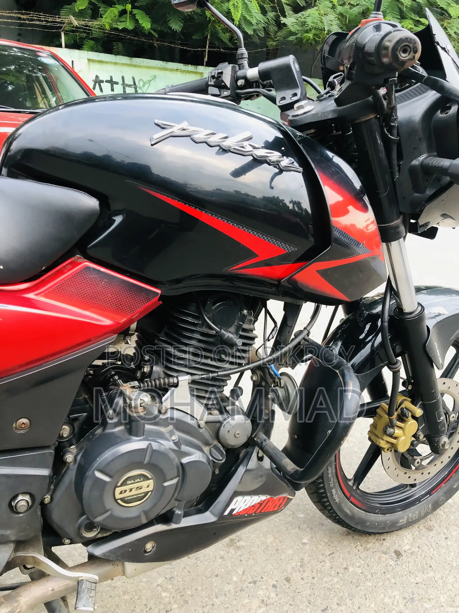 Bajaj Pulsar 150 2019 Red