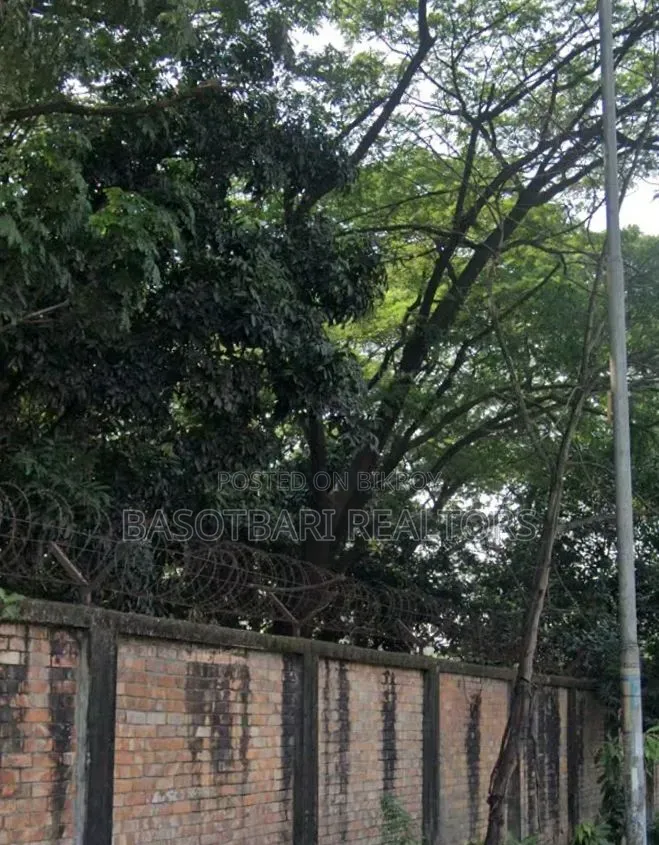 হাতিরঝিলে ৮.৫ কাঠা জমি বিক্রি