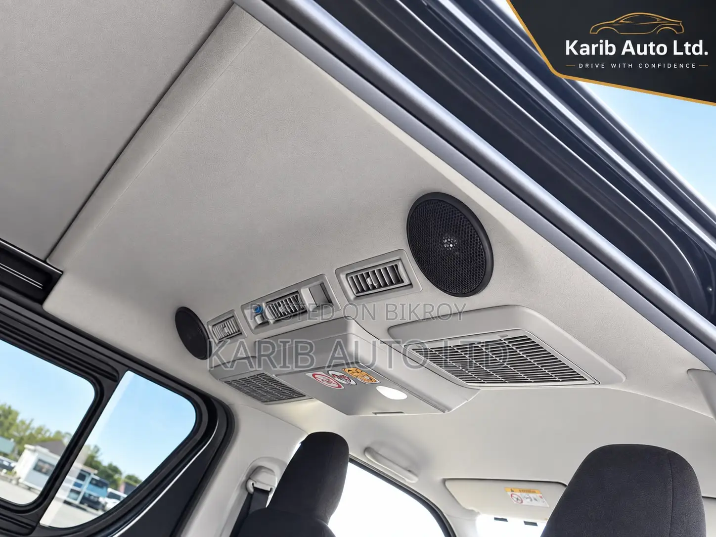 Toyota HiAce 2020 Black