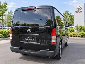 Toyota HiAce 2020 Black