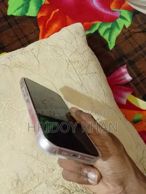 Apple iPhone 15 128 GB Pink
