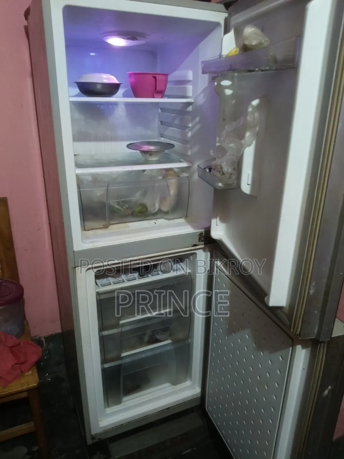 Singer Fridge
