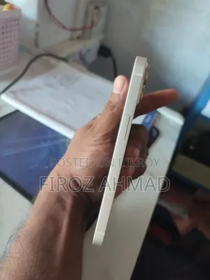 অ্যাপল আইফোন ১৩ ১২৮ জিবি হোয়াইট