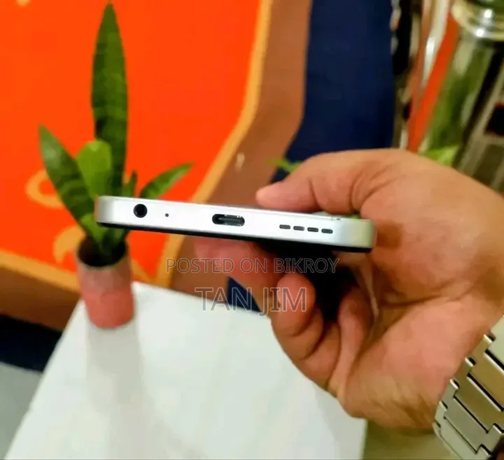 Infinix Smart 10 64 GB White