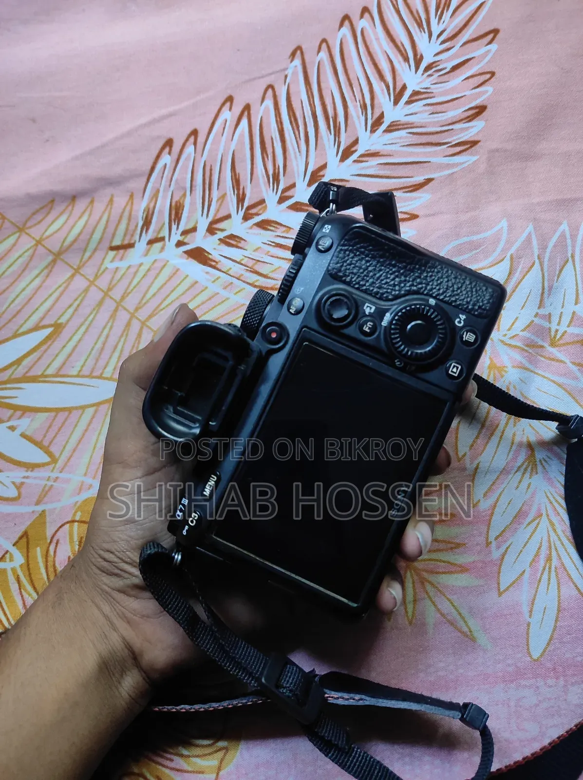 Sony A7iii + Tt Artisans 75mm F2 Full Frame Lens