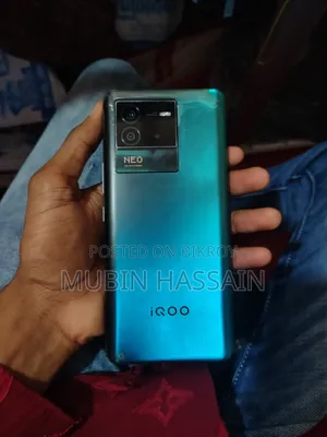 iQOO 256 GB Blue