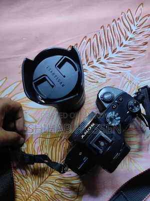 Sony A7iii + Tt Artisans 75mm F2 Full Frame Lens