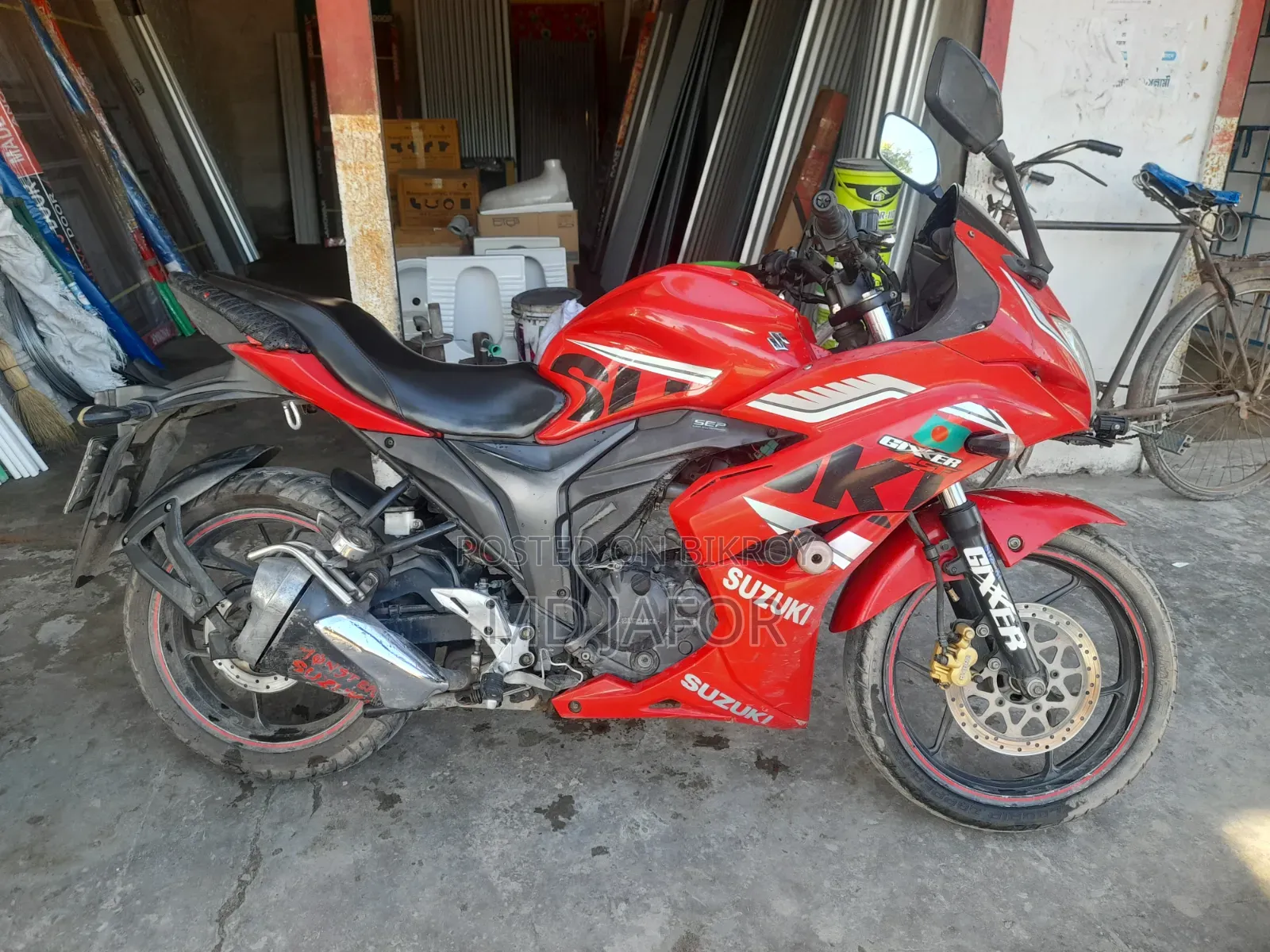 Suzuki Gixxer SF 2017 Red