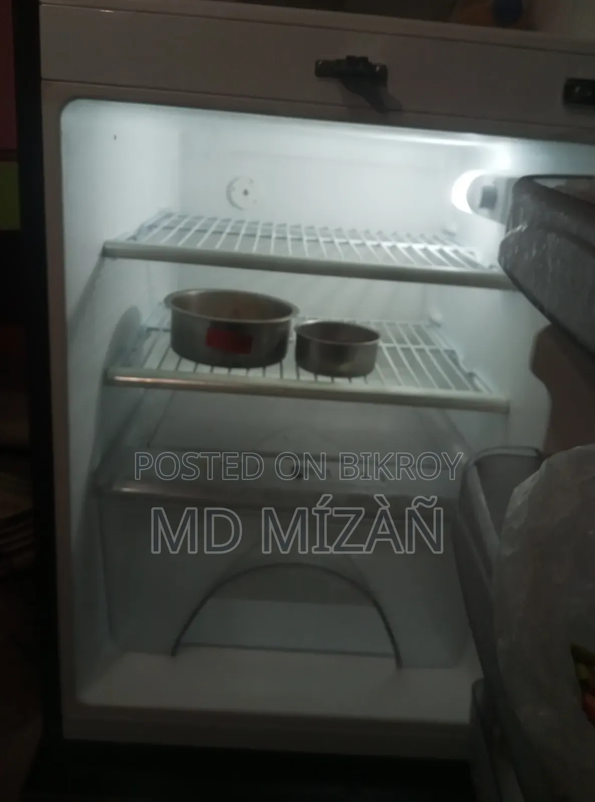 Walton Five-Star Energy Saving Refrigerator (282L)