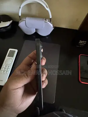 New Apple iPhone 15 Pro 256 GB Black