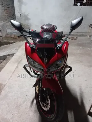 Yamaha Fazer FI V2 2022 Red