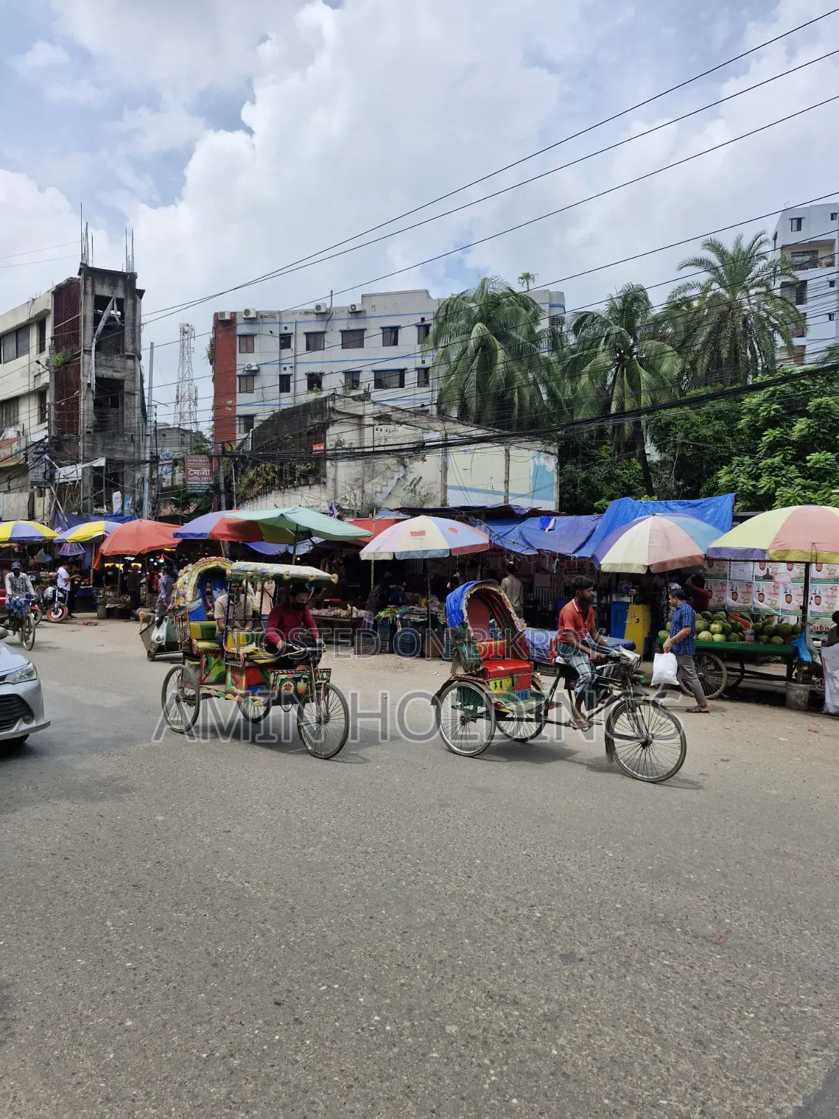 Six-story building for sale on 10 katha of land at Chowdhury Para DIT Road