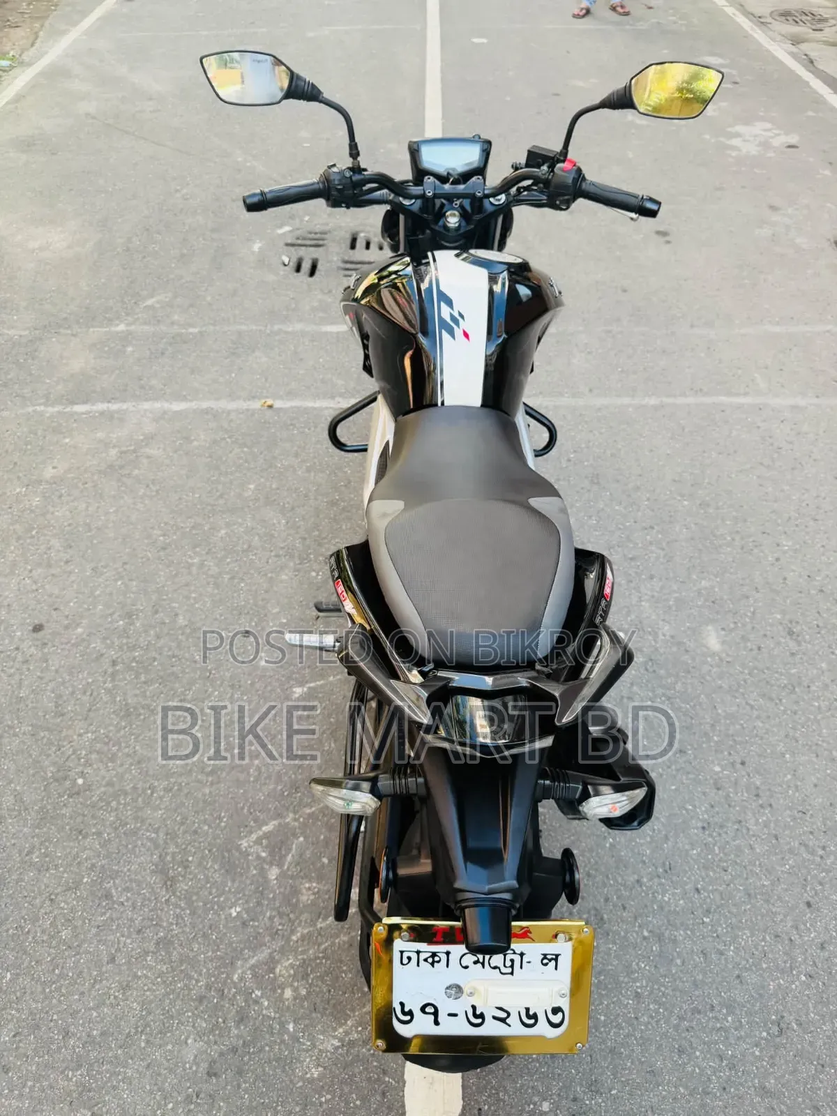 TVS Apache RTR 160 4V 2022 Black