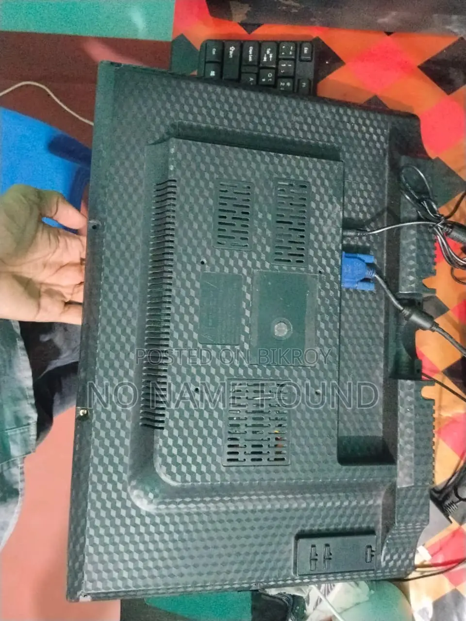 ইনিক মনিটর