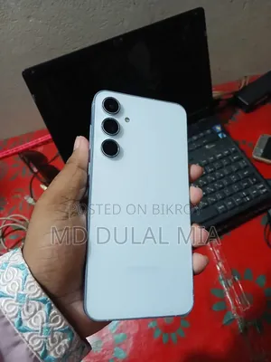 নতুন স্যামসাং গ্যালাক্সি এ৫৫ ২৫৬ জিবি সাদা
