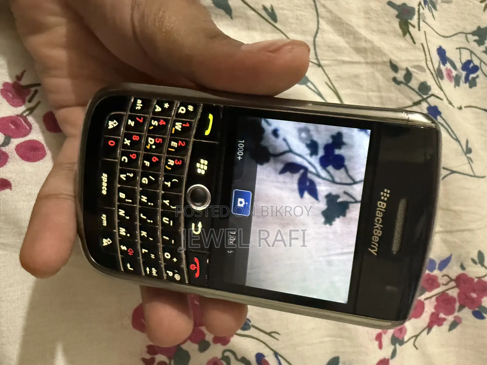 ব্ল্যাকবেরি ট্যুর ৯৬৩০ কালো