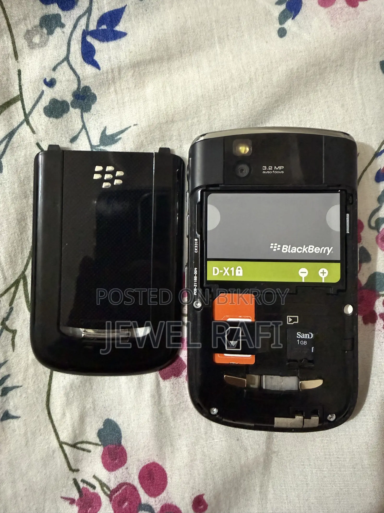 ব্ল্যাকবেরি ট্যুর ৯৬৩০ কালো
