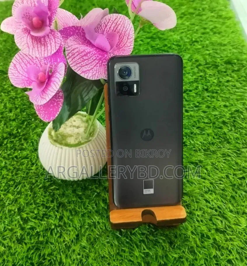মটোরোলা এজ ৩০ নিও ১২৮ জিবি ব্ল্যাক