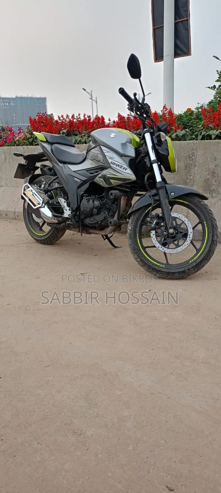 Suzuki Gixxer 2025 Gray