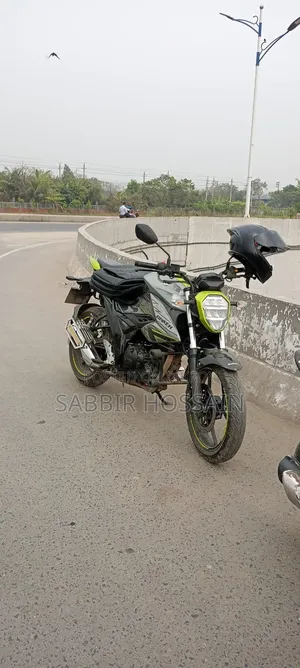 Suzuki Gixxer 2025 Gray