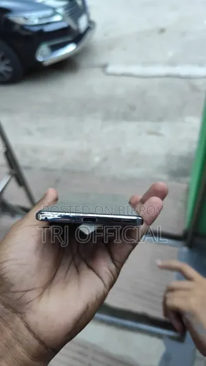 Itel S25 Ultra 256 GB