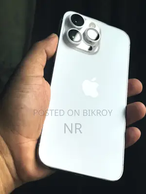 অ্যাপল আইফোন ১৪ প্রো ম্যাক্স ১২৮ জিবি হোয়াইট