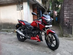 TVS Apache RTR 160 2V ২০২৩ রেড