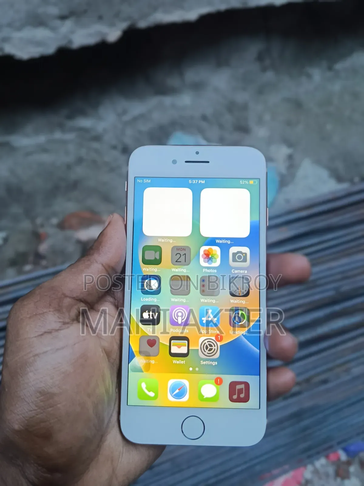 Apple iPhone 8 64 GB White